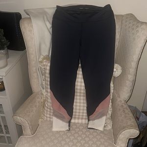 Old Navy yoga leggings
